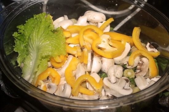 Mushroom & Capsicum Salad
